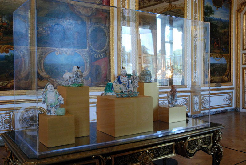 La fabrique de lÕextravagance; Porcelaines de Meissen et de Chantilly